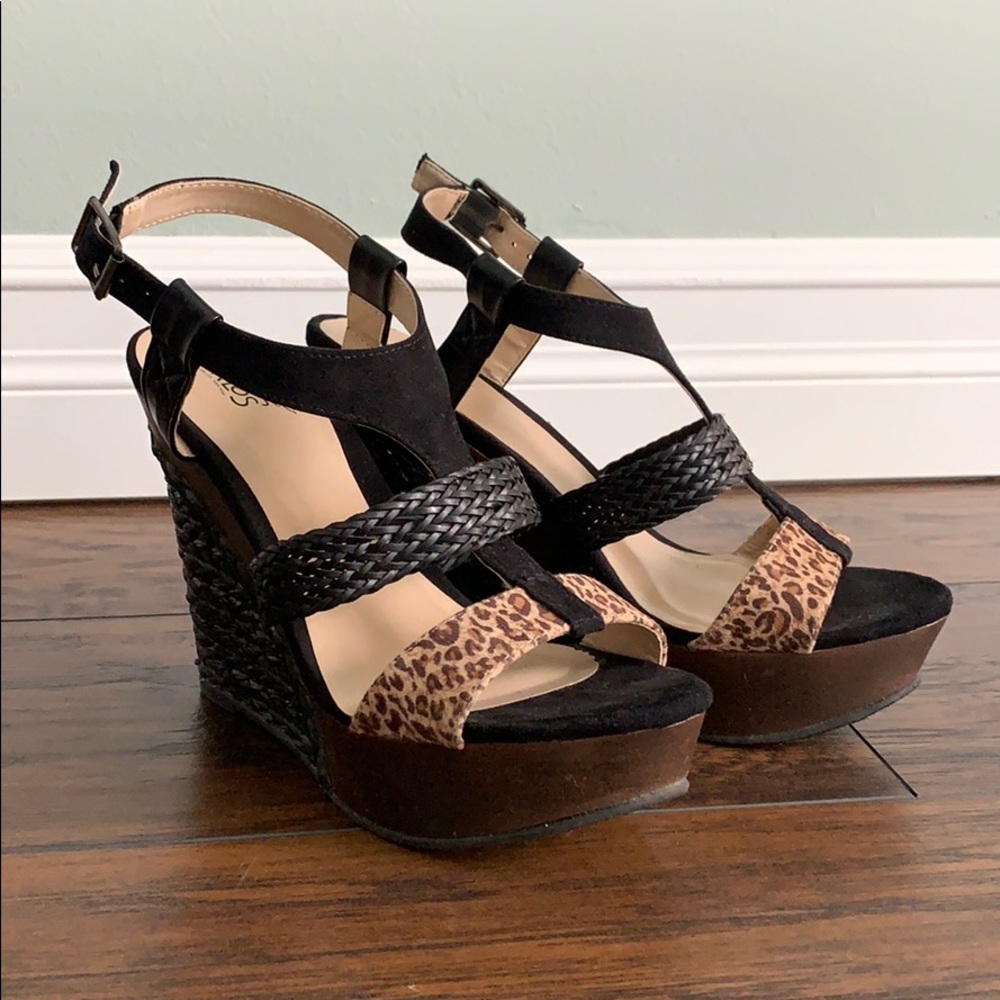 Carlos Santana Wedges